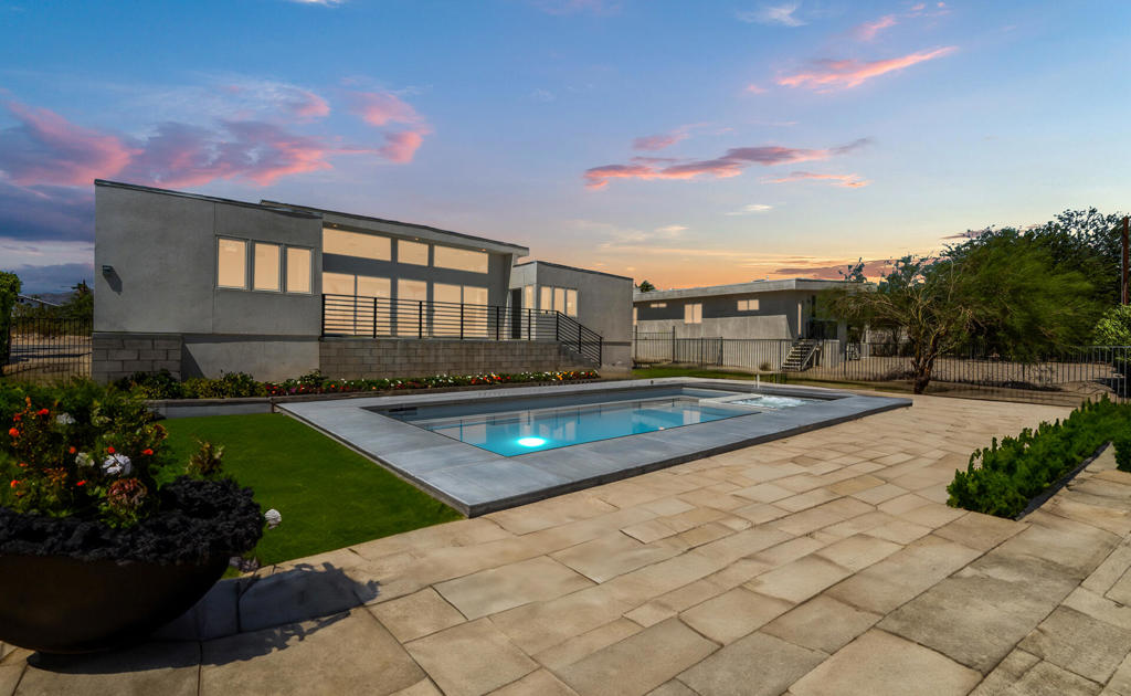 MLS #219133523DA image #0