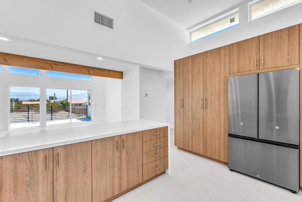 MLS #219133523DA image #16