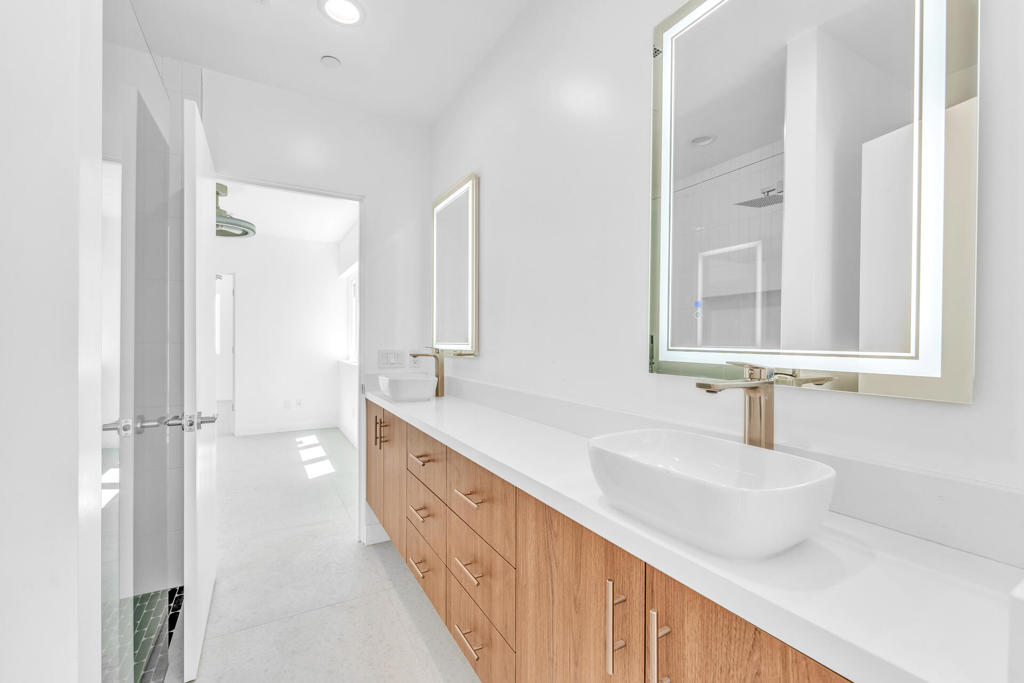 MLS #219133523DA image #25