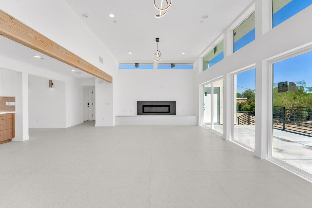 MLS #219133523DA image #8