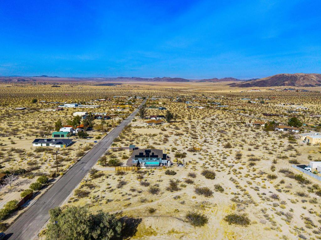 MLS #219133621DA image #7