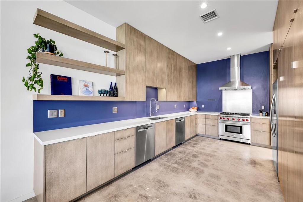 MLS #219133624DA image #13