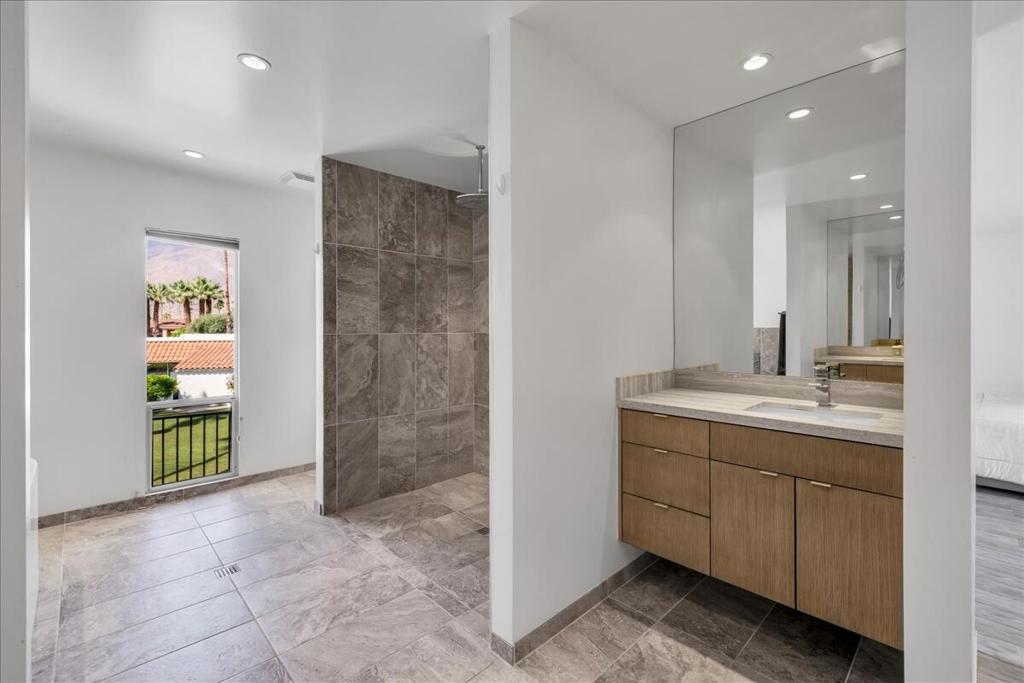 MLS #219133624DA image #25