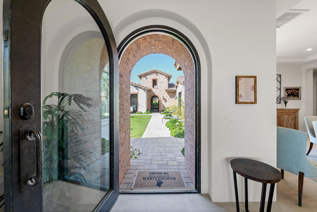 MLS #219133637DA image #7