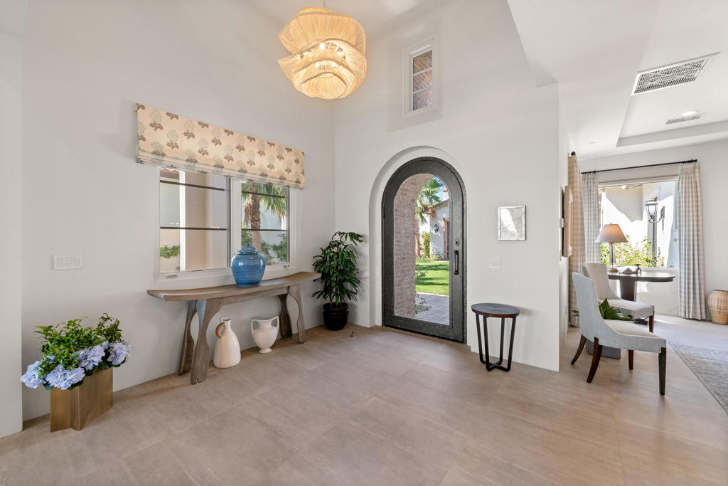 MLS #219133637DA image #9