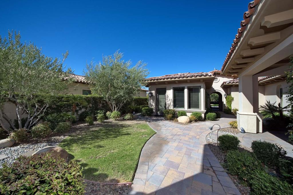 MLS #219133638DA image #5