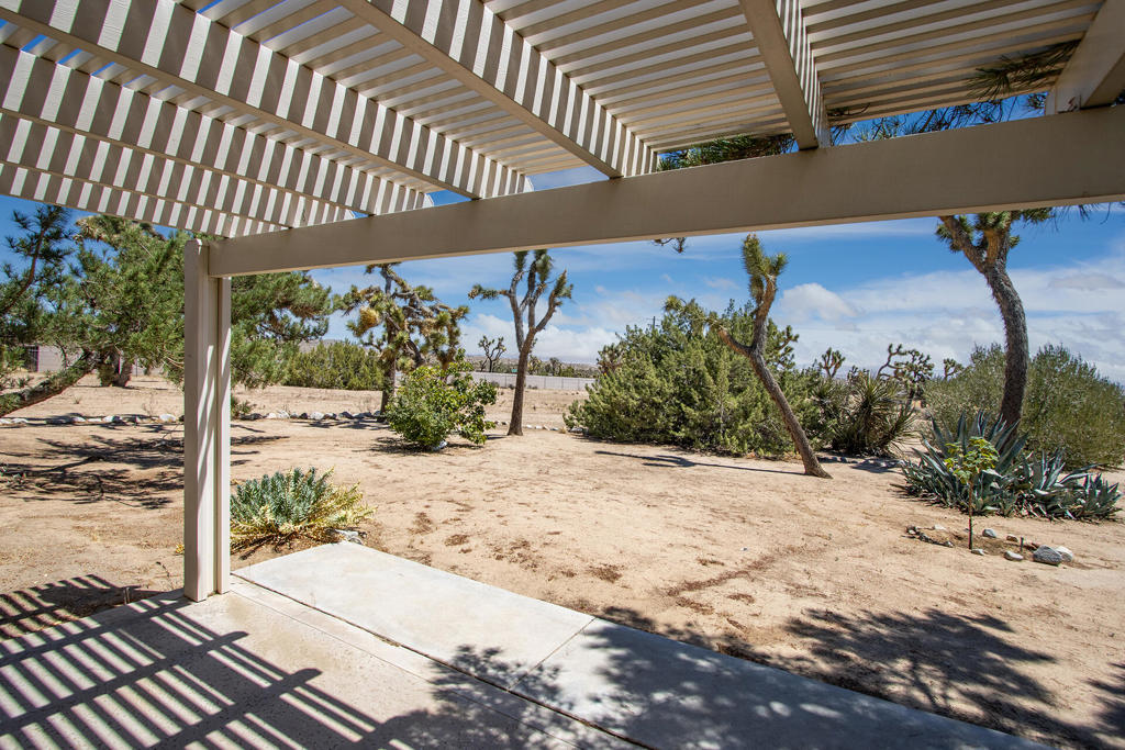 MLS #219133680PS image #2