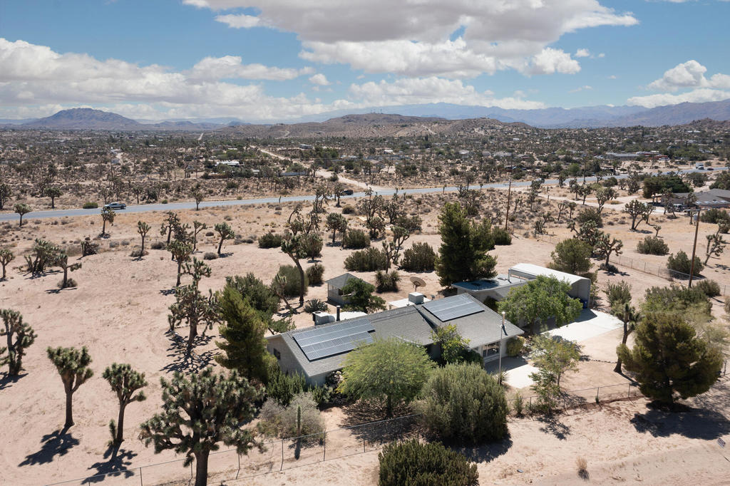 MLS #219133680PS image #5