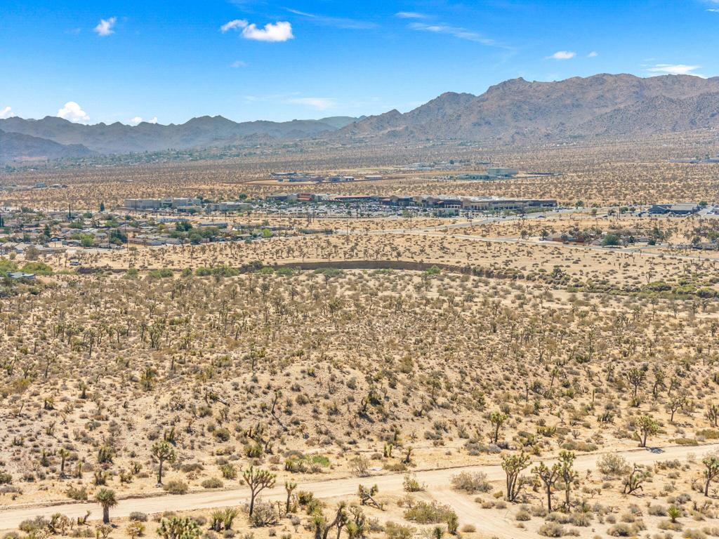 MLS #219133711DA image #15