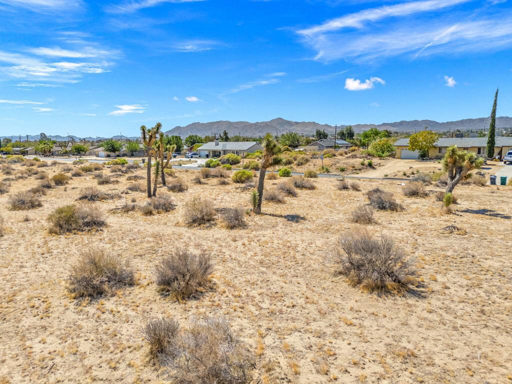 MLS #219133711DA image #17