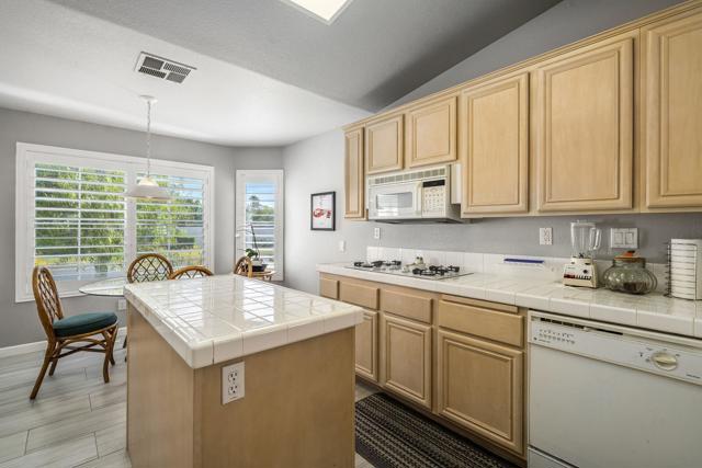 MLS #219133745DA image #14