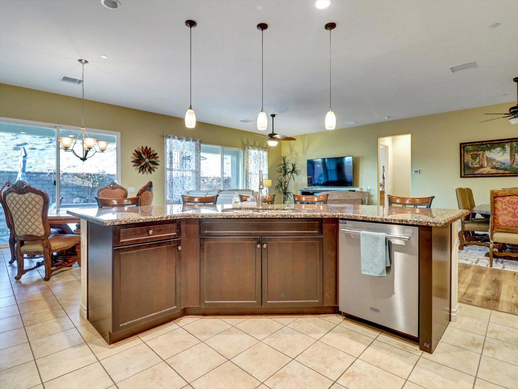 MLS #219133773DA image #28