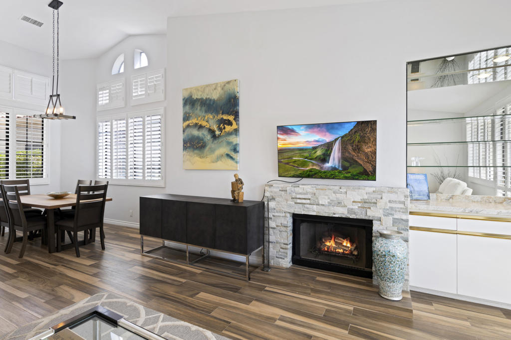 MLS #219133805DA image #4