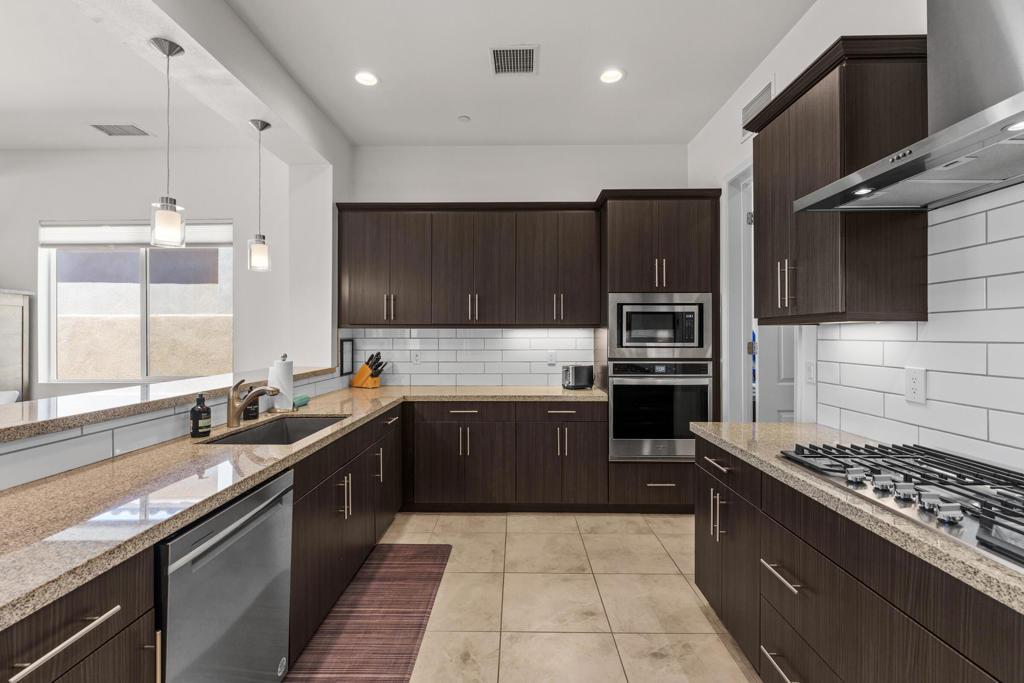 MLS #219133826DA image #15