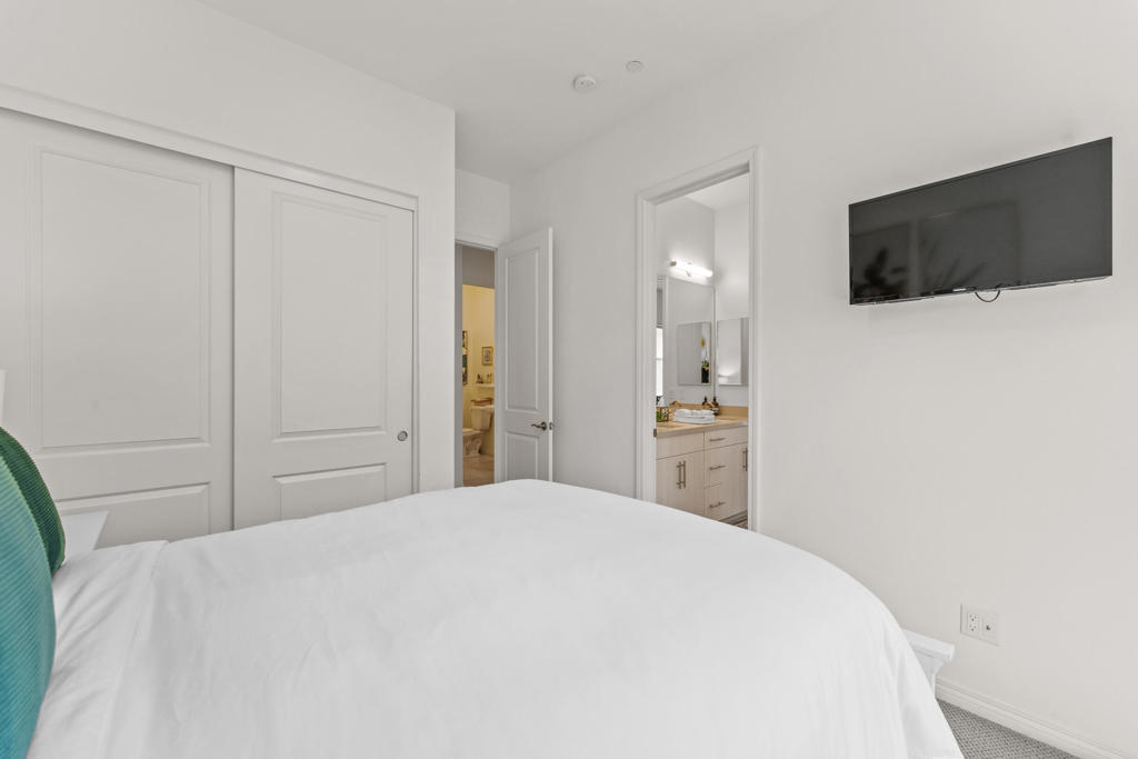 MLS #219133826DA image #29