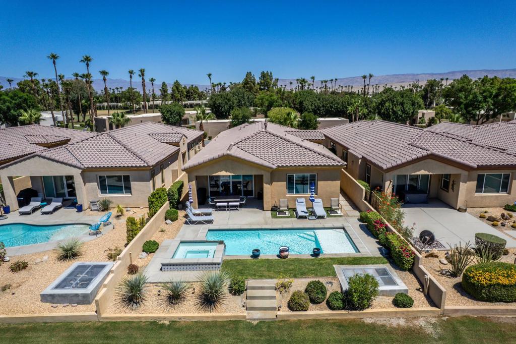 MLS #219133826DA image #3