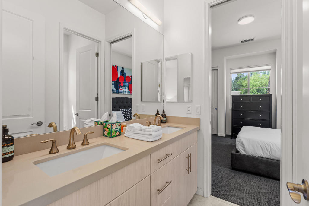 MLS #219133826DA image #30