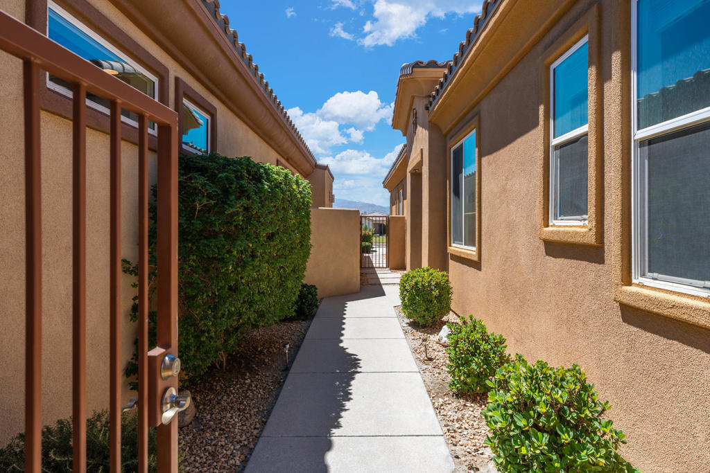 MLS #219133826DA image #5