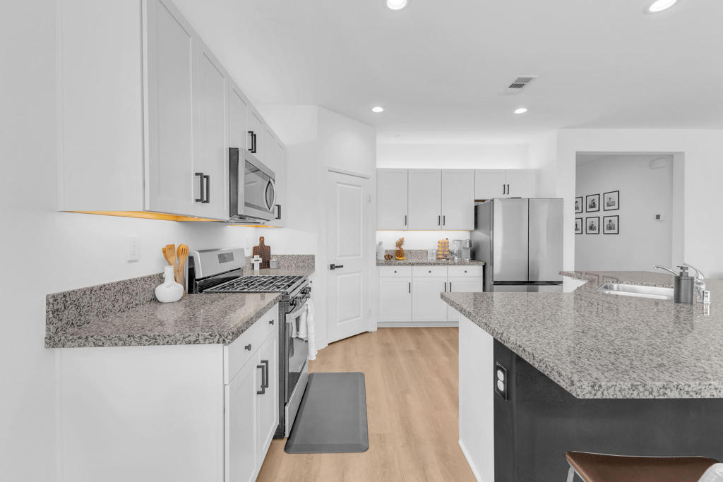 MLS #219133846DA image #12