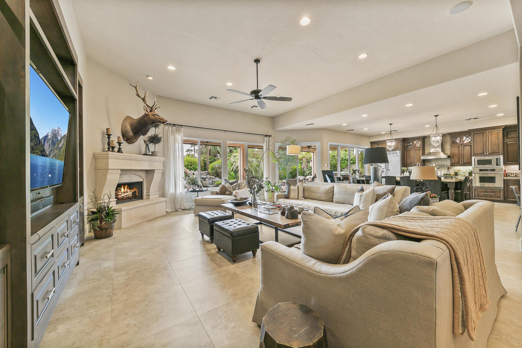 MLS #219133850DA image #12