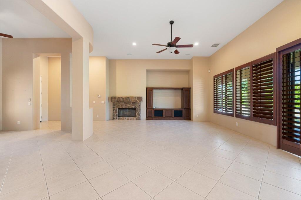 MLS #219133875DA image #22