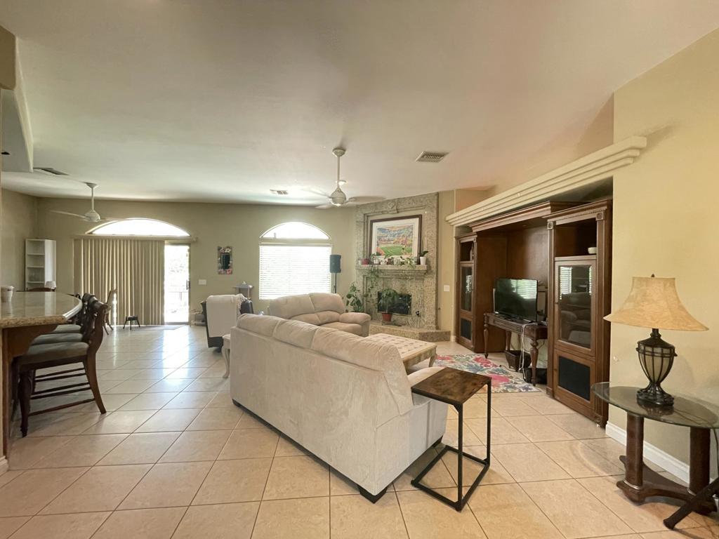 MLS #219133934DA image #2