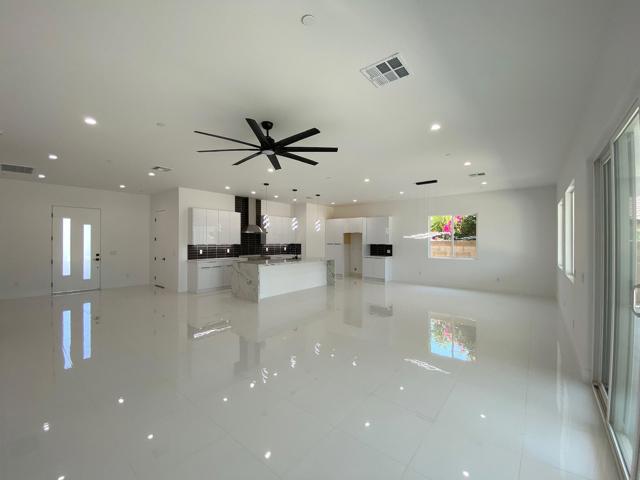 MLS #219133942DA image #3