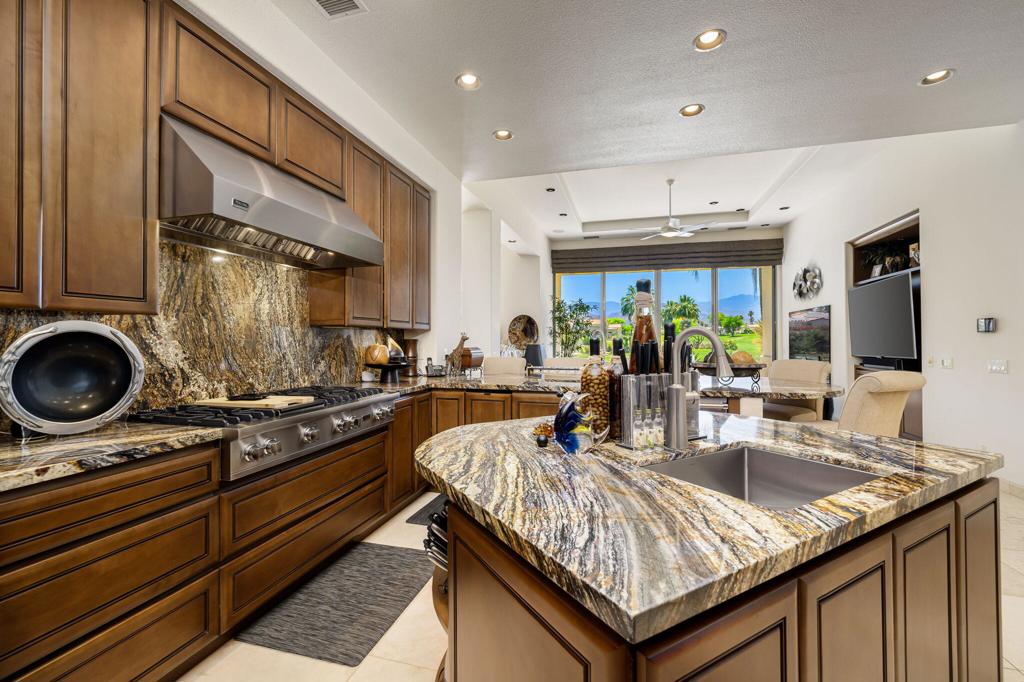 MLS #219133956DA image #5