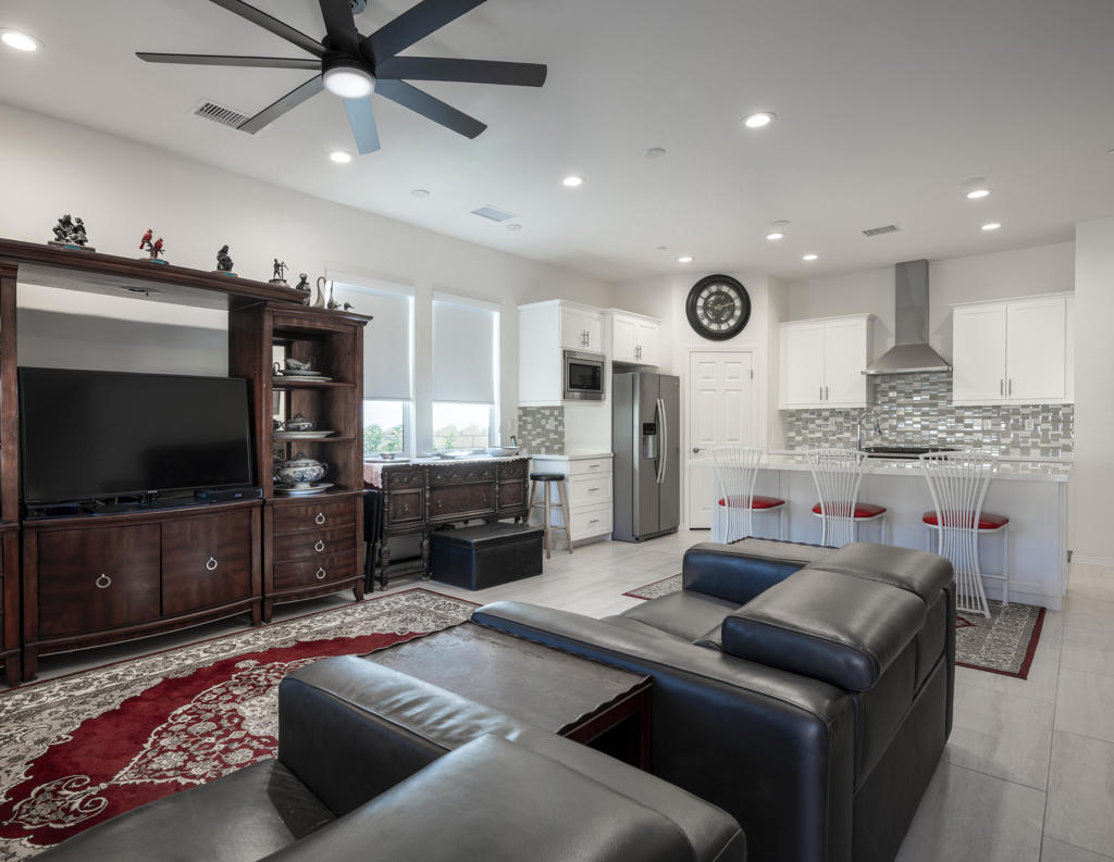 MLS #219133968DA image #4