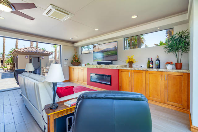 MLS #219133999DA image #22