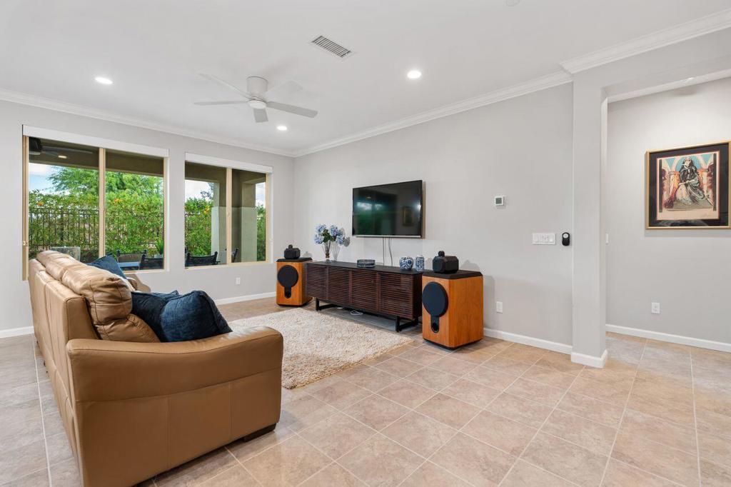 MLS #219134097DA image #7