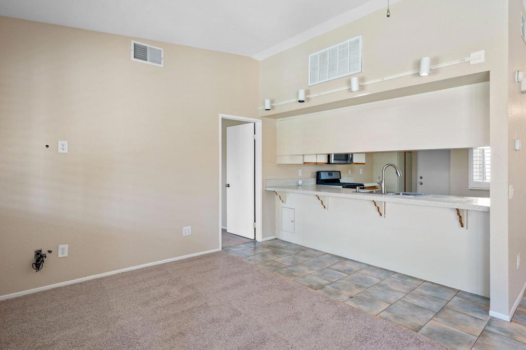 MLS #219134102DA image #11