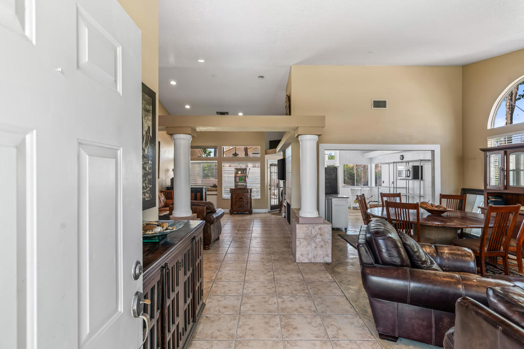 MLS #219134127DA image #2