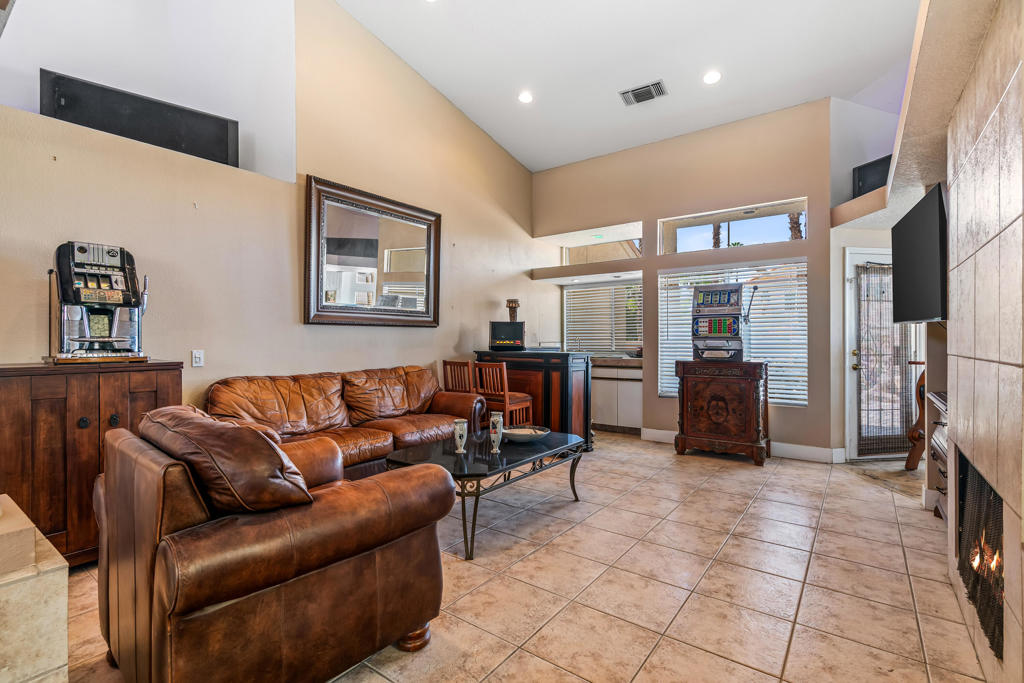 MLS #219134127DA image #8