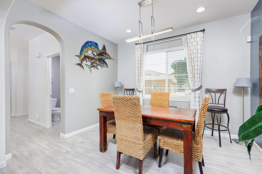 MLS #219134131DA image #3