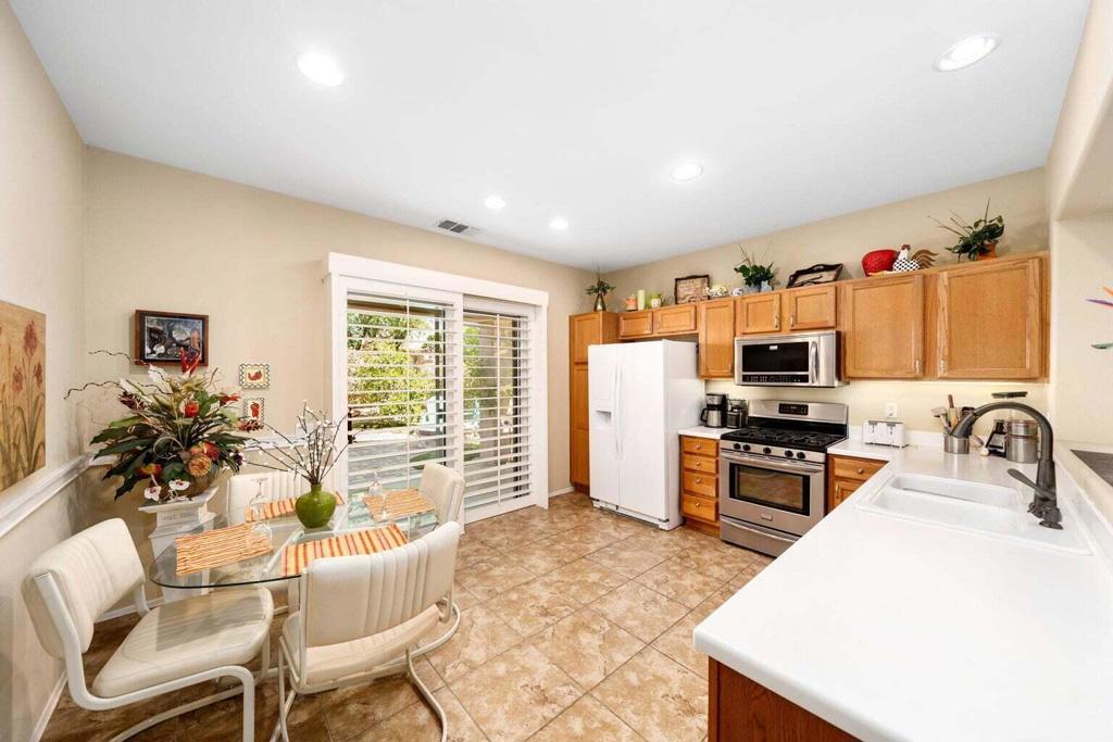 MLS #219134153DA image #4