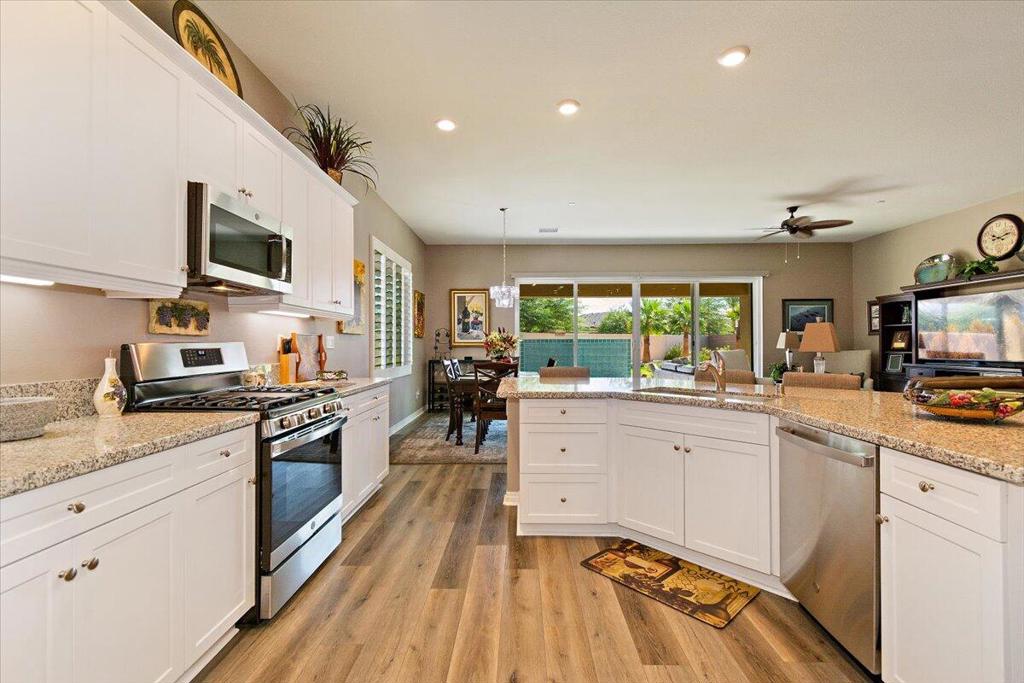 MLS #219134156DA image #15