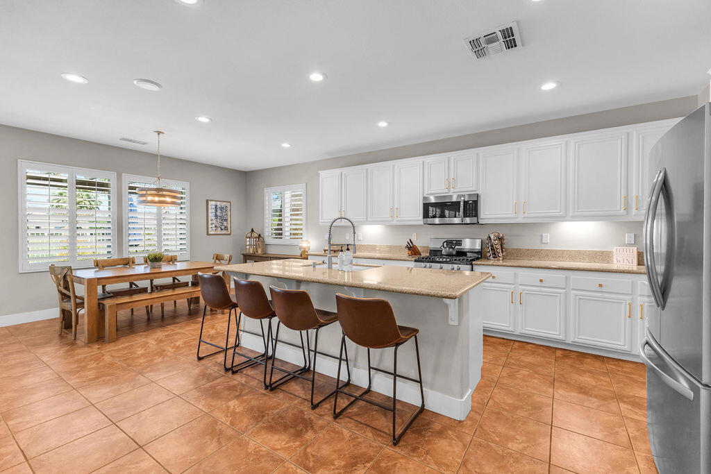 MLS #219134204DA image #14