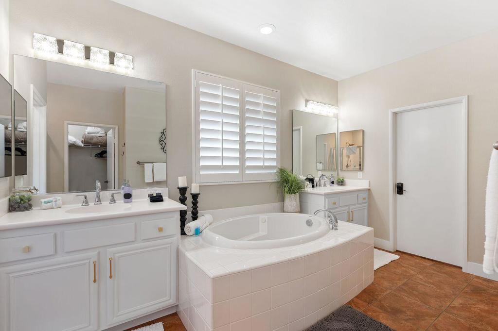 MLS #219134204DA image #31