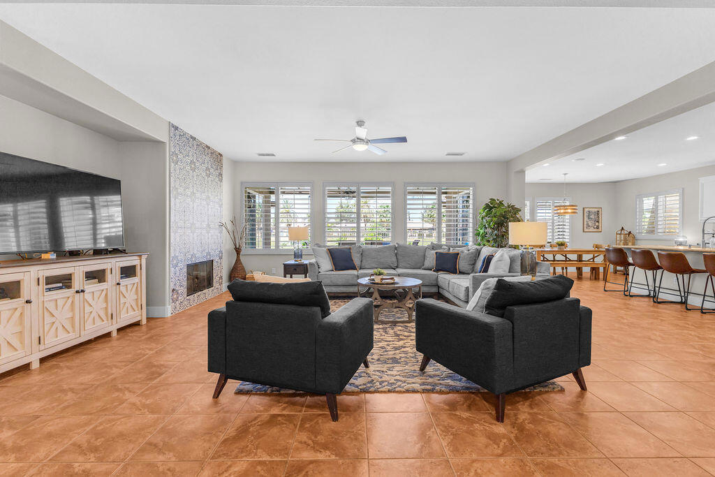 MLS #219134204DA image #8