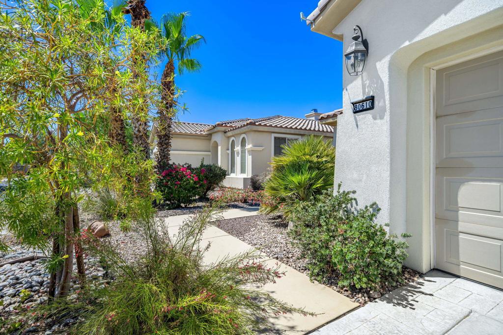 MLS #219134207DA image #3