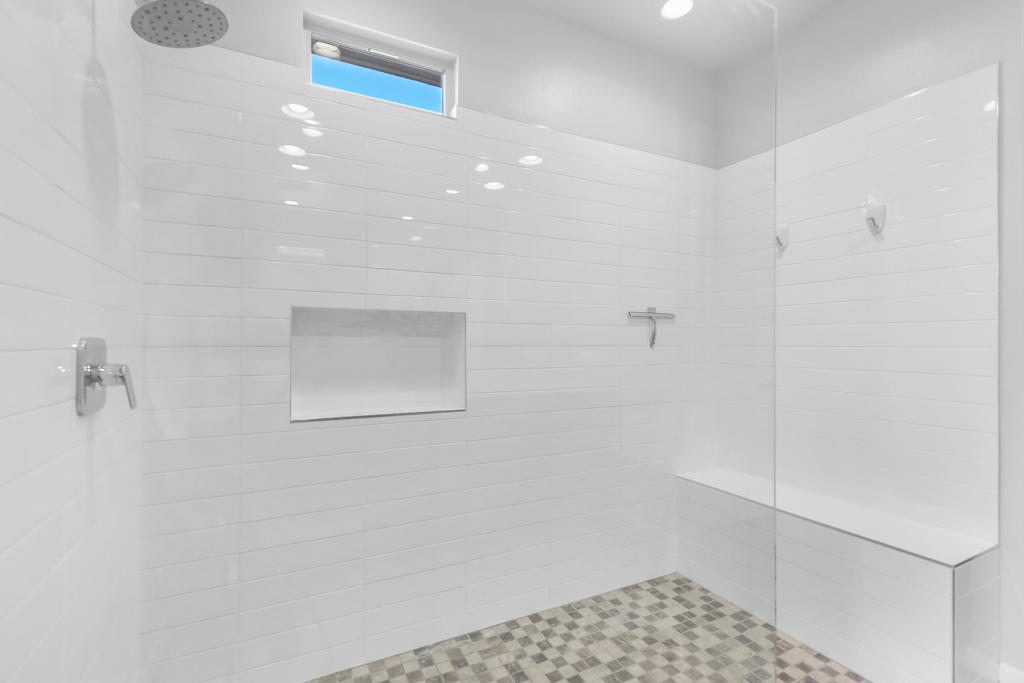 MLS #219134220DA image #14