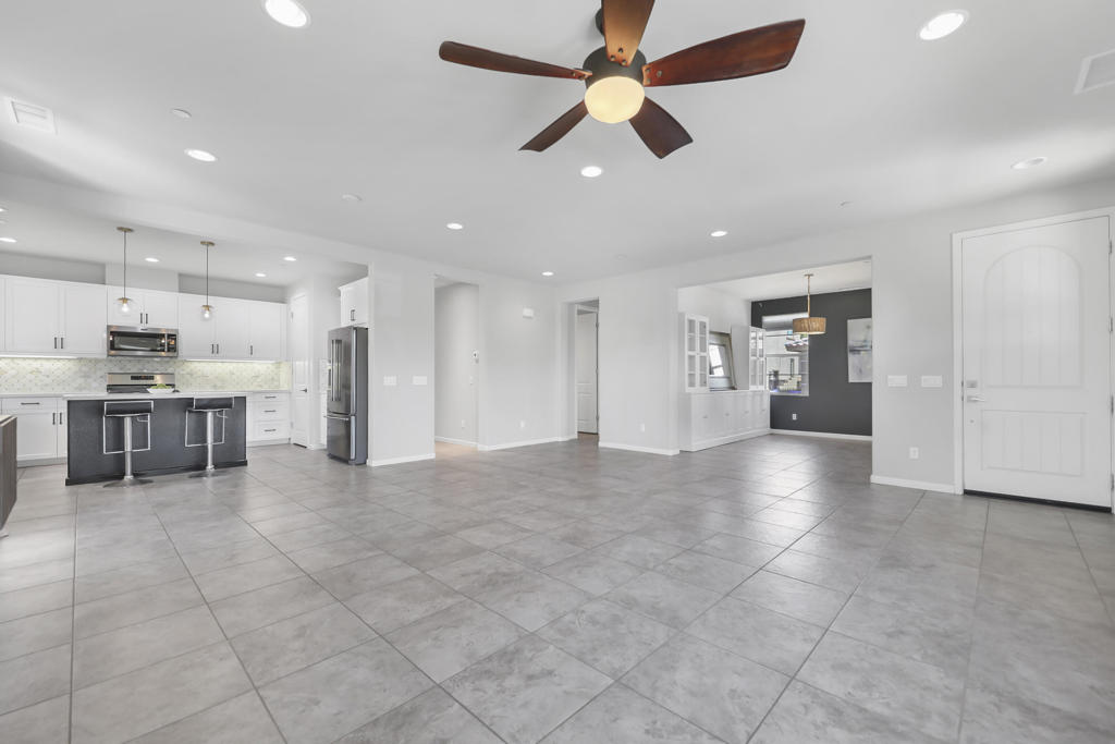 MLS #219134220DA image #4