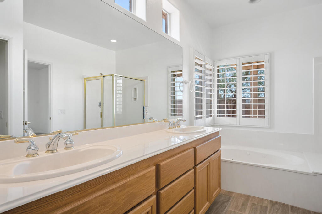 MLS #219134226DA image #11