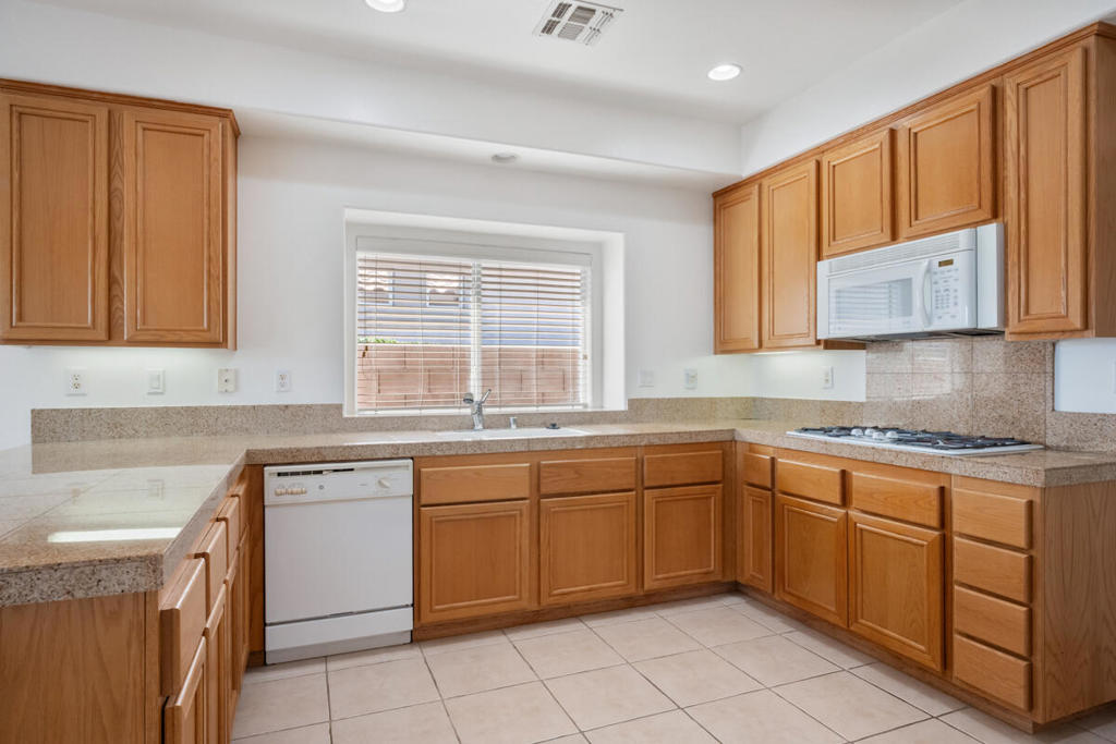 MLS #219134226DA image #8