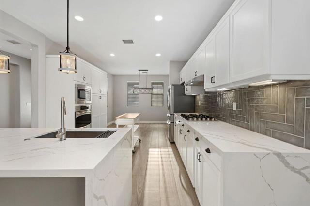 MLS #219134231DA image #3