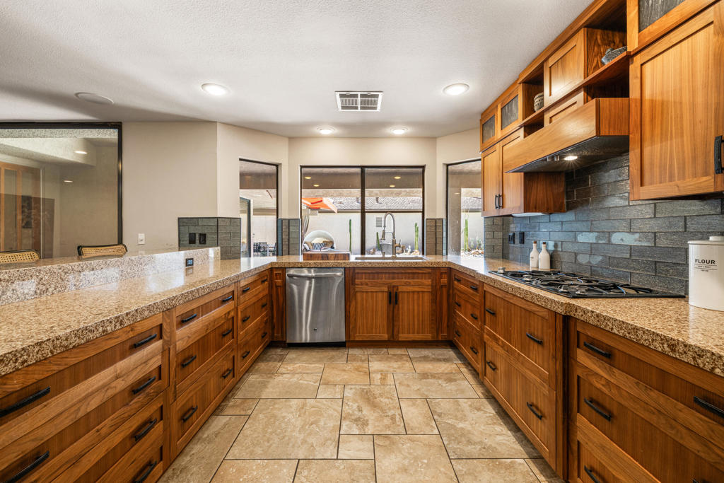 MLS #219134249DA image #29