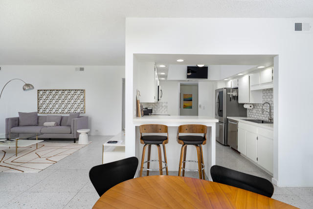 MLS #219134260PS image #9