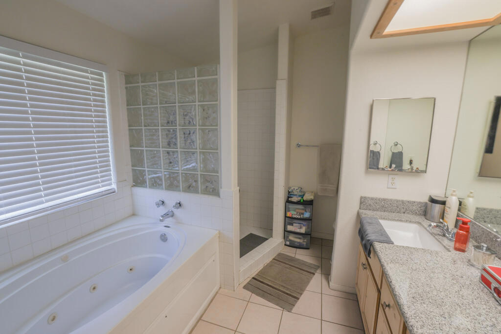 MLS #219134280DA image #11