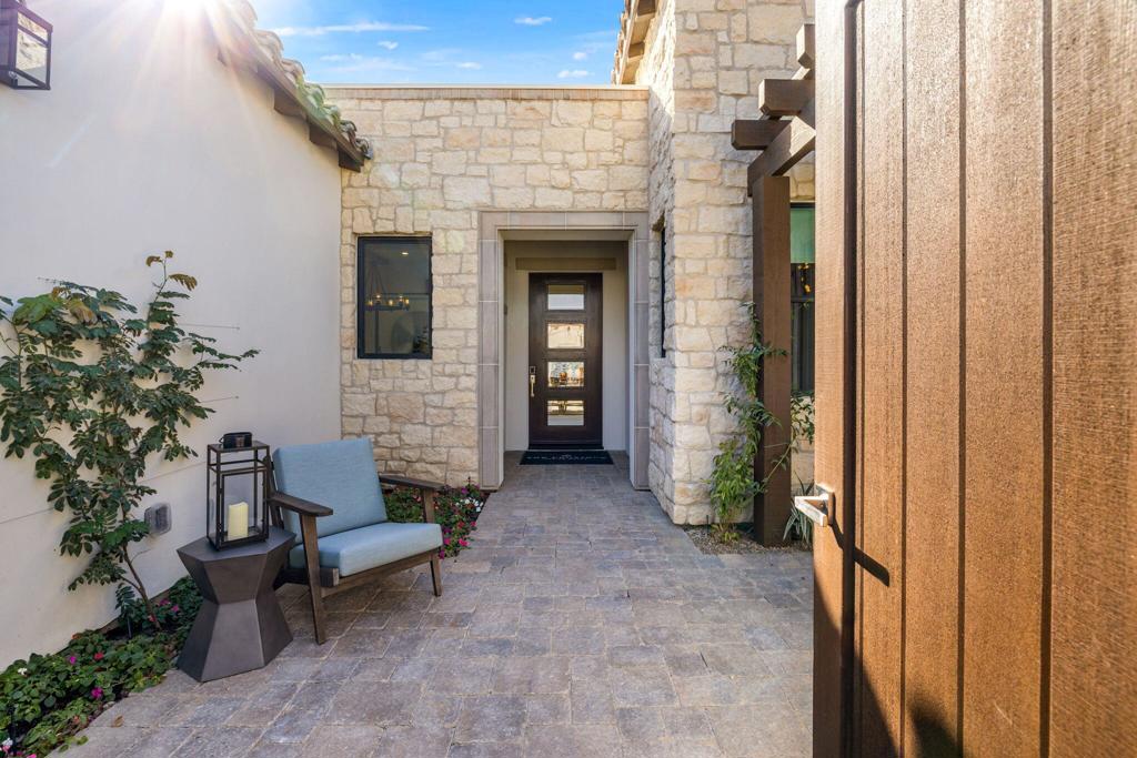 MLS #219134303DA image #3